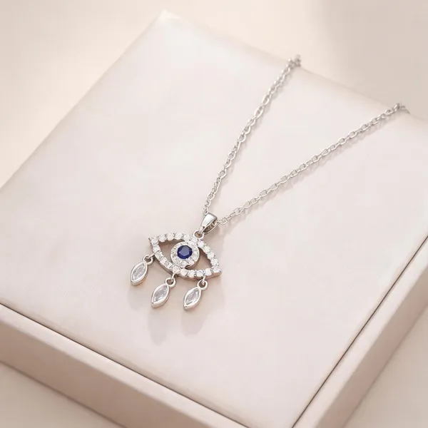 Gold_Plated_Stainless_Steel_Pendant_For_Women