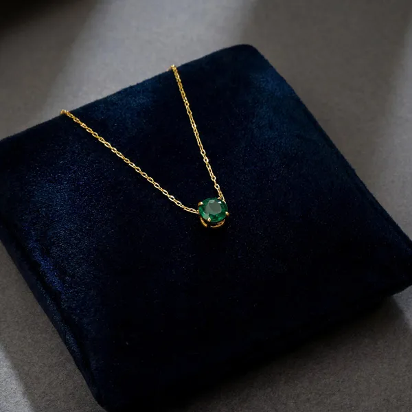 Gold_Plated_Stainless_Steel_Pendant_For_Women