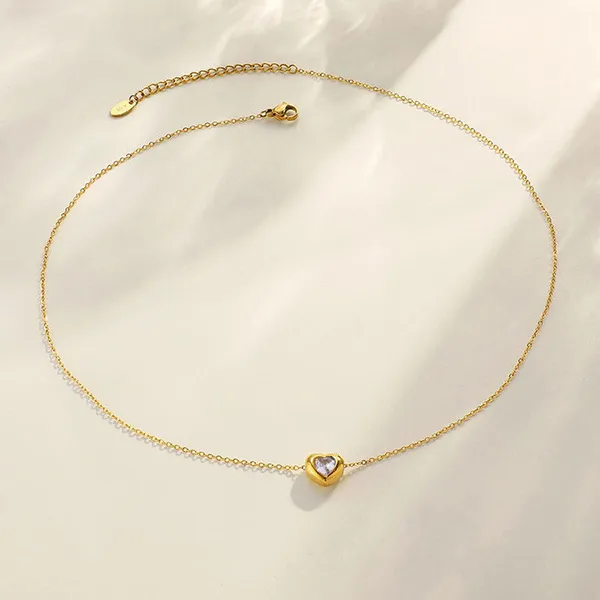 Gold_Plated_Stainless_Steel_Pendant_For_Women