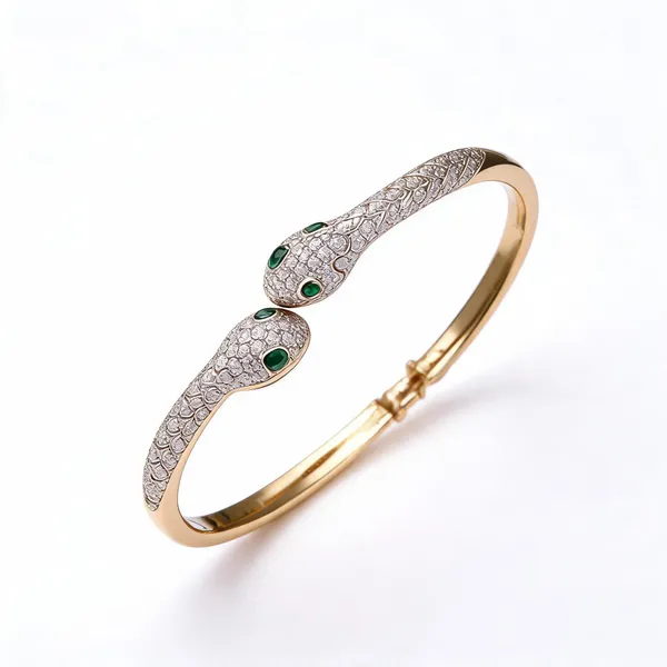 Gold_Plated_Stainless_Steel_Bracelet_For_Women