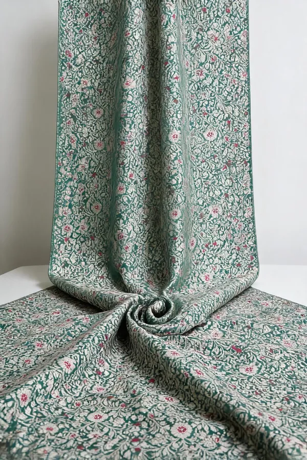 Green_Banarasi_Meena_Silk_Brocade_Fabric