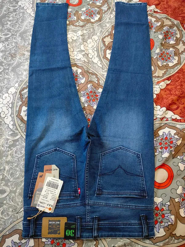 Blue_Denim_Slim_Fit_Jeans_for_Men