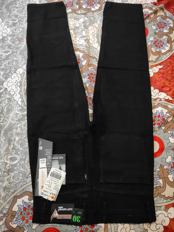 Beige_Straight_Fit_Trousers_for_Men