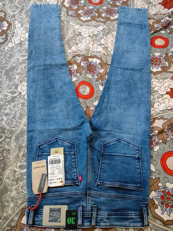 Blue_Denim_Slim_Fit_Jeans_for_Men