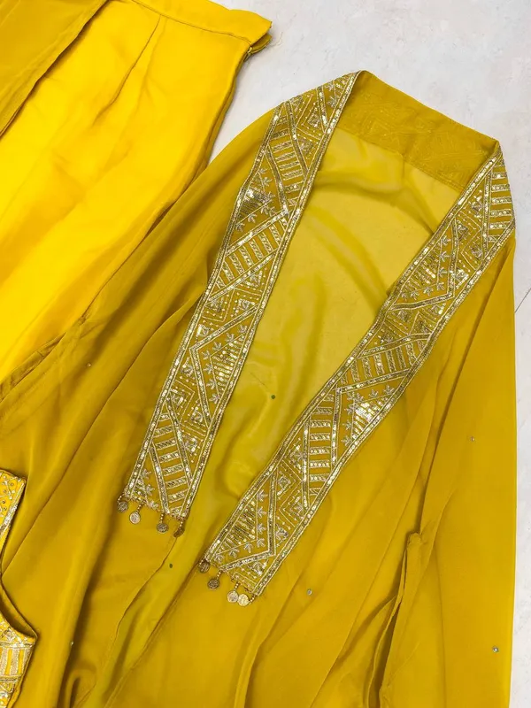 Yellow_Embroidered_Lehenga_Choli_Set_for_Women