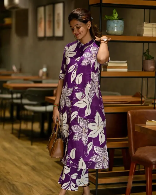 Women_Purple_Floral_Fine_Printed_Cotton_Co_Ord_Set_Aline_Pattern_Paried_Wit_More