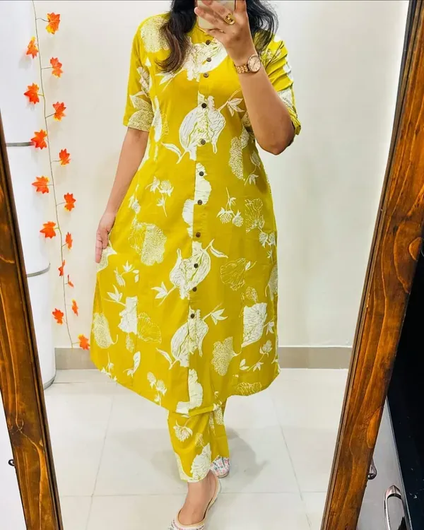 Women_Yellow_Floral_Fine_Printed_Cotton_Co_Ord_Set_Aline_Pattern_Paried_Wit_More