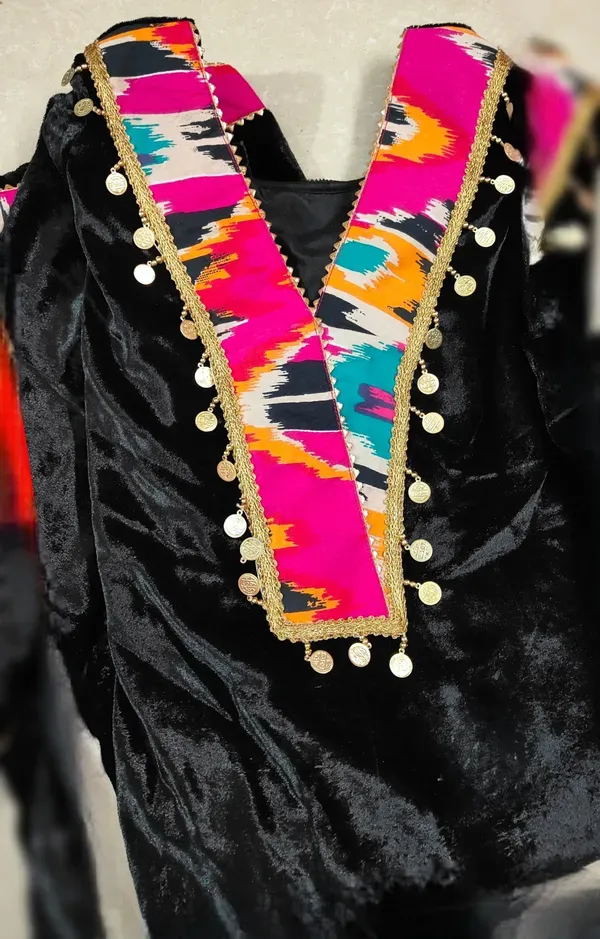 Women_Tassels_Worked_On_Neck_Black_Velvet_Kurti_With_Pant