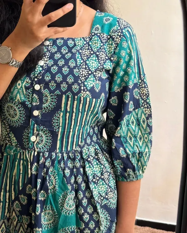Beautiful_Ikkat_Printed_Cotton_Full_Flair_Middy_Gown_Short_Kurti
