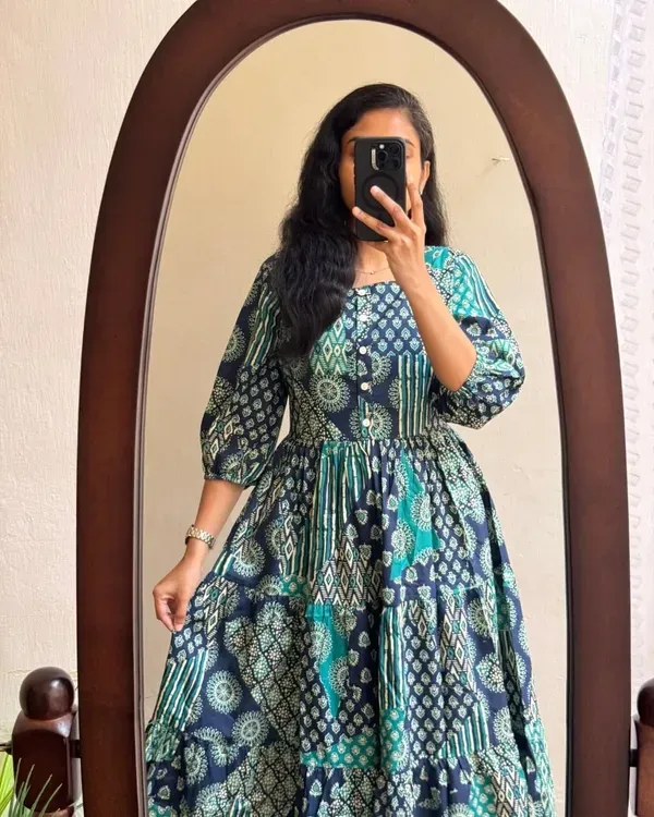 Beautiful_Ikkat_Printed_Cotton_Full_Flair_Middy_Gown_Short_Kurti