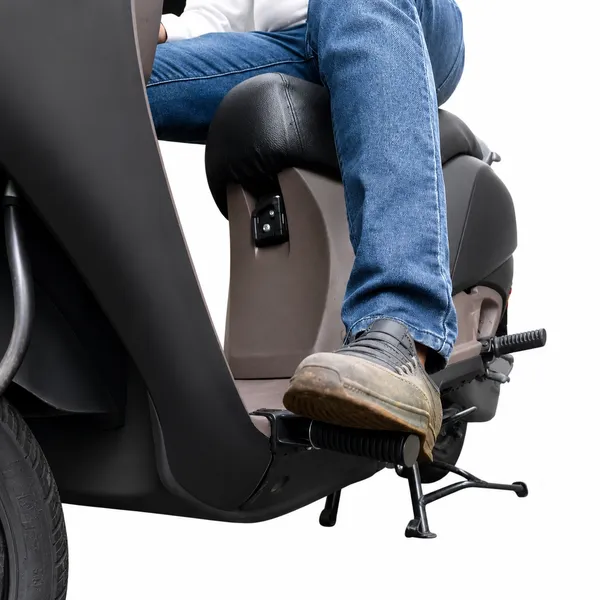 Universal_Scooter_Footrest_Set