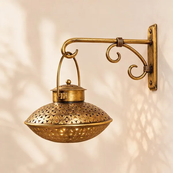 Antique_Gold_Wood_Hanging_Lantern_For_Home_&_Decor