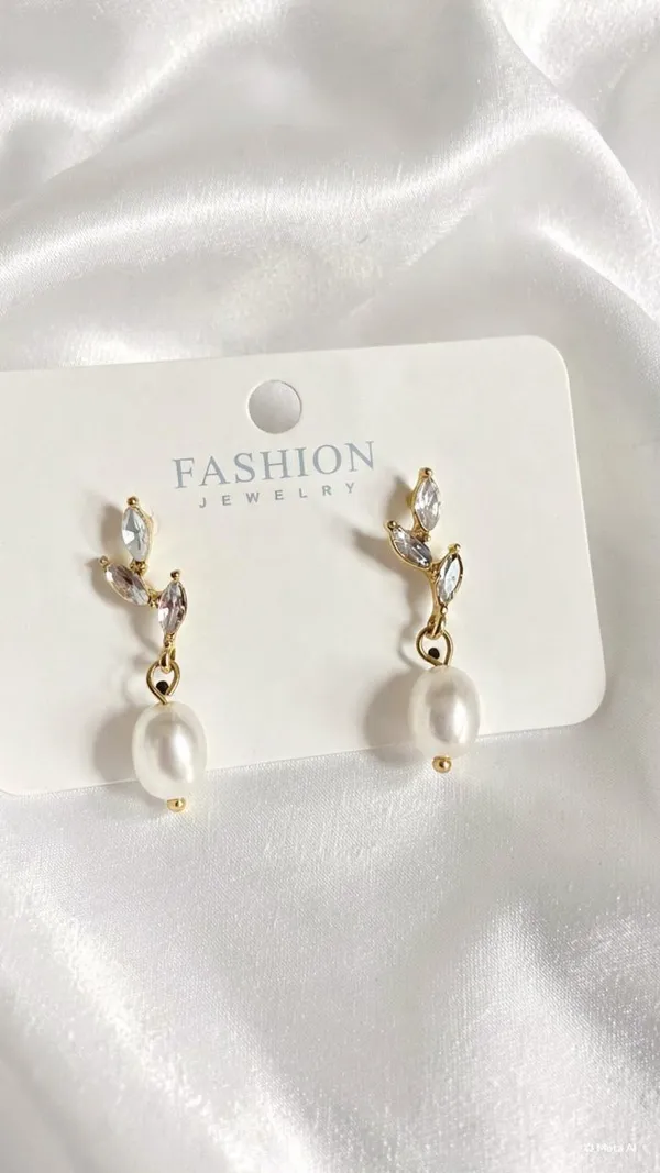 Korean_Studspearl_Petal_Drop_Butterfly_Studs_Heart_Earrings_White_Floral_Earring_Pink_Set_Of_5