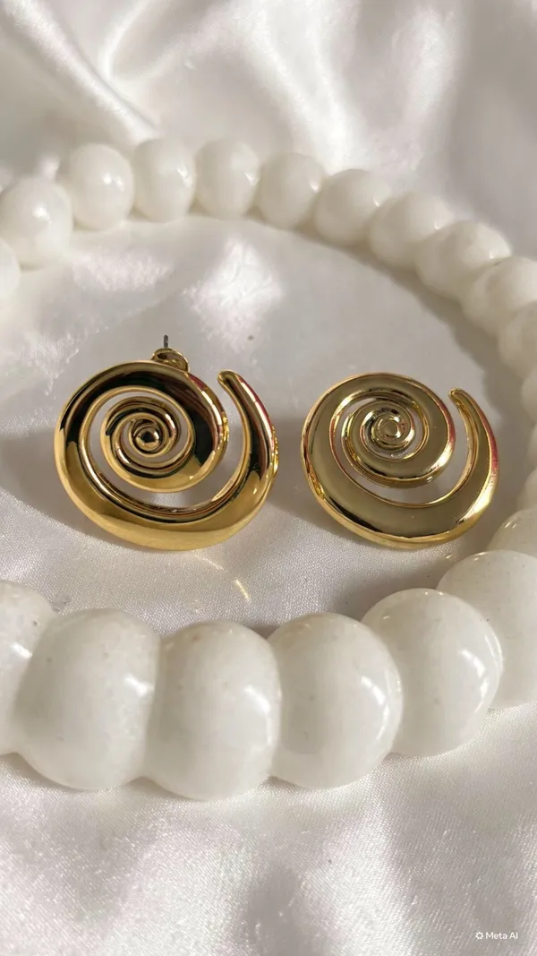 Spiral_Anti_Tarnish_Earrings_Default_Title