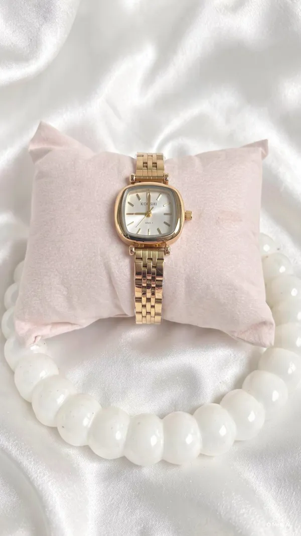 Vintage_Watch_Default_Title