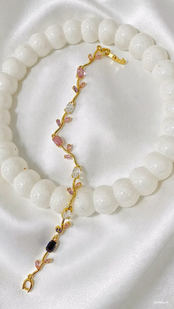 Tulip_Bracelet_Pink