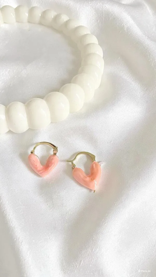 Heart_Studs_Pink