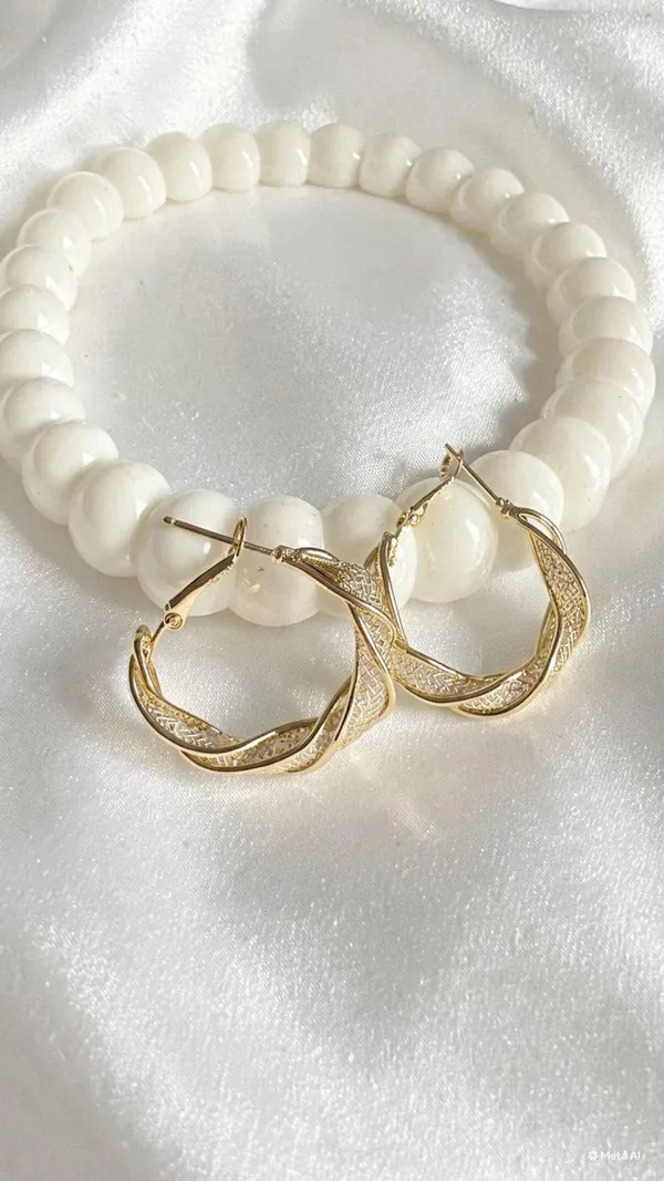Golden_Hoops