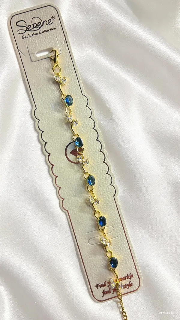 Tulip_Bracelet_Blue