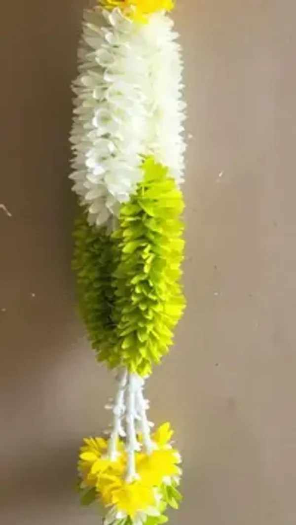 Lemon_Yellow_Floral_Toran_Hanging_Combo_100_Cm_Toran_4_5_Ft_Hanging