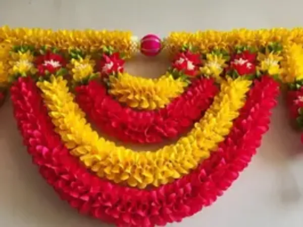 Royal_Haldi_Yellow_With_Rani_Pink_Toran_Set_105cm