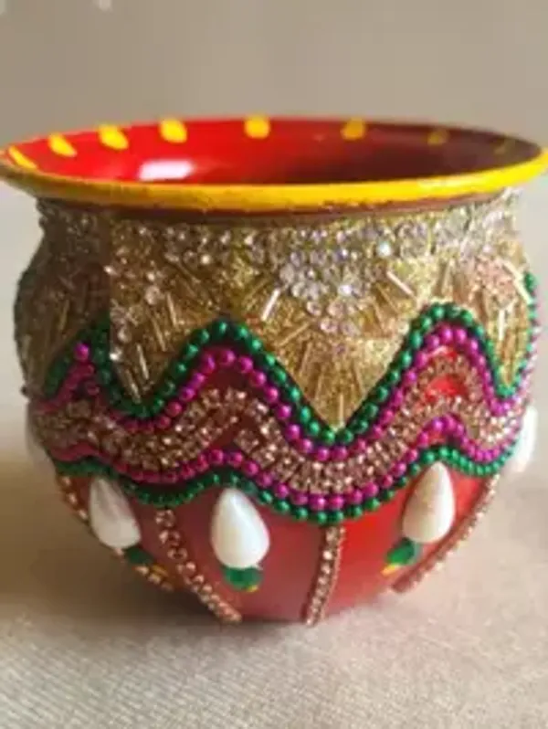 Handcrafted_Puja_Thali_Set_With_Kalash_Diya_And_6_Bowls_30cm_Diamiter_Resine_Coted_Steel_Thali