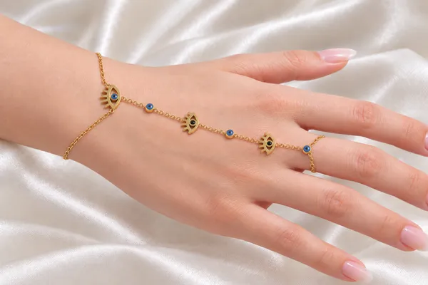 Gold_Tone_Evil_Eye_Hand_Chain_Bracelet_for_Women