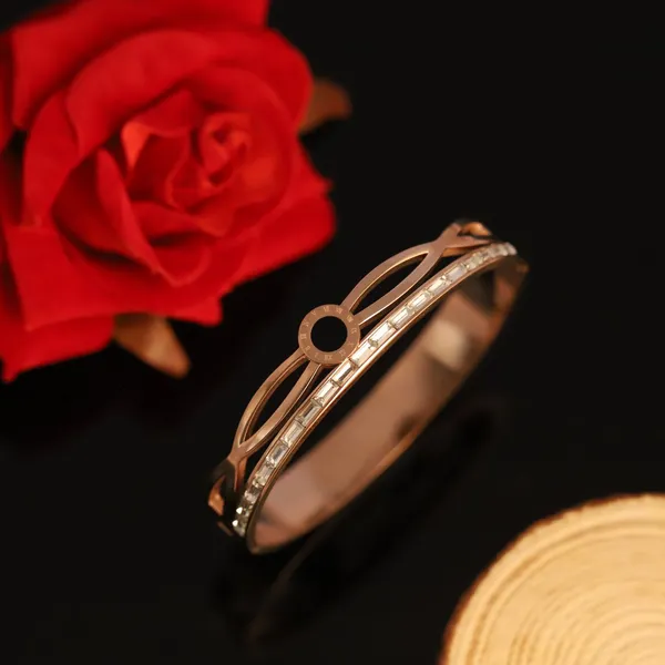 Rose_Gold_Geometric_Stone_Studded_Bangle_For_Women