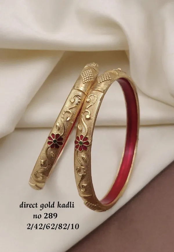 Gold_Tone_Floral_Engraved_Kada_Bangles_for_Women
