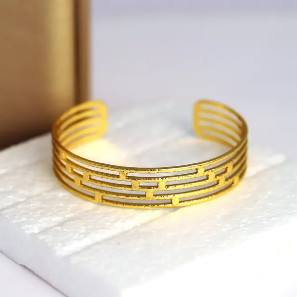 Gold_Tone_Geometric_Cuff_Bracelet_for_Women
