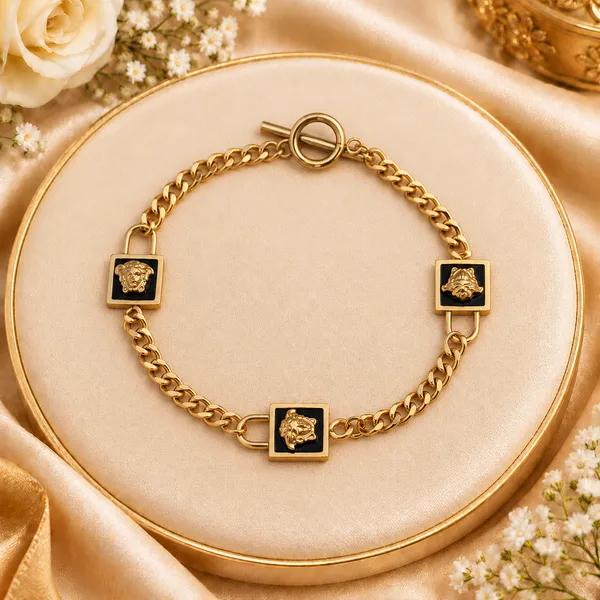 Gold_Tone_Chain_Link_Bracelet_for_Women