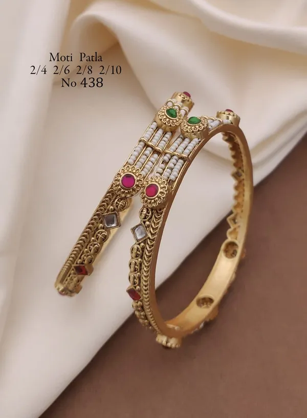 Gold_Tone_Stone_Embellished_Bangles_for_Women