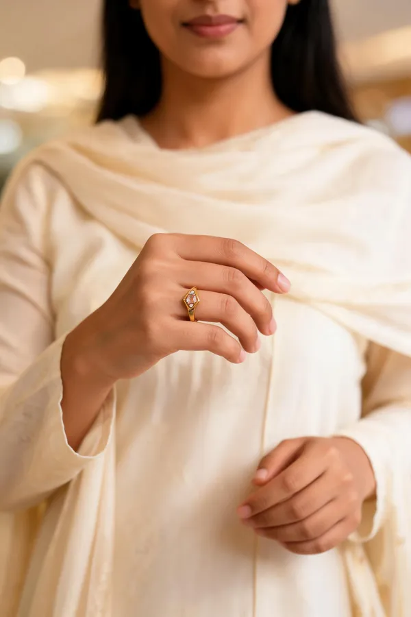 Gold_Tone_Pink_Stone_Ring