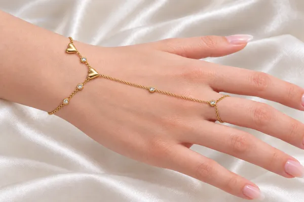 Gold_Tone_Rhinestone_Hand_Chain_Bracelet_Ring