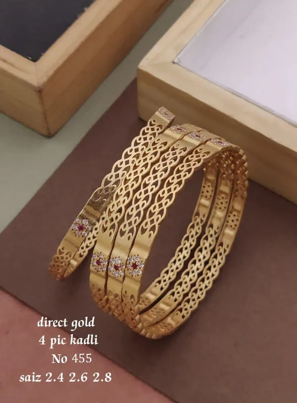 Gold_Filigree_Kadli_Bangles_Set_for_Women