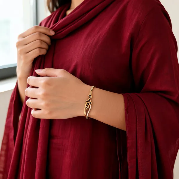 Gold_Tone_Stone_Studded_Bangle_for_Women