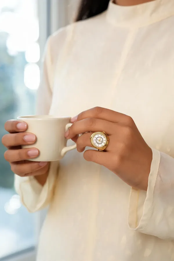 Gold_Tone_Analog_Ring_Watch_for_Women