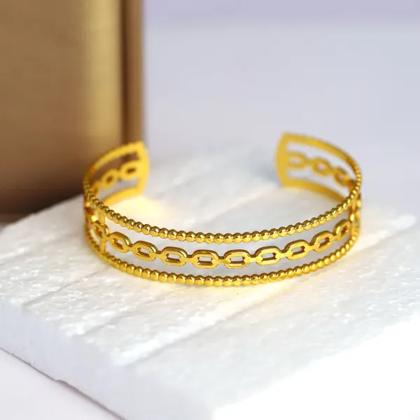 Gold-Tone_Chain_Design_Cuff_Bracelet_for_Women