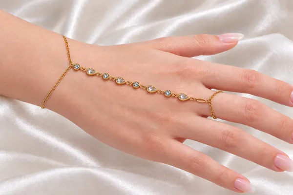 Gold_Tone_Stone_Studded_Hand_Chain_Bracelet_Ring_For_Women