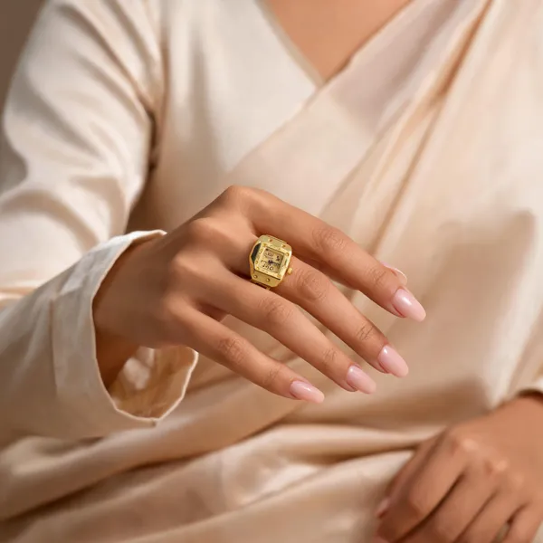 Gold_Tone_Square_Dial_Ring_Watch_for_Women