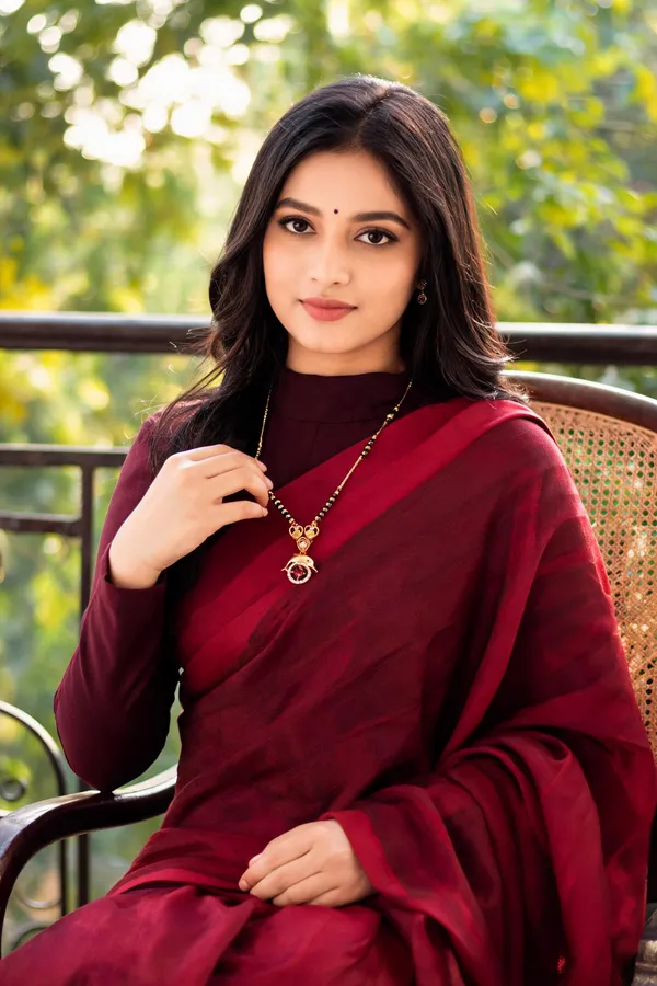 Black_Beaded_Traditional_Mangalsutra_Necklace_for_Women