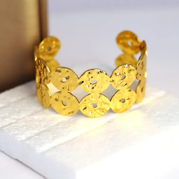Gold_Tone_Floral_Cuff_Bracelet_for_Women
