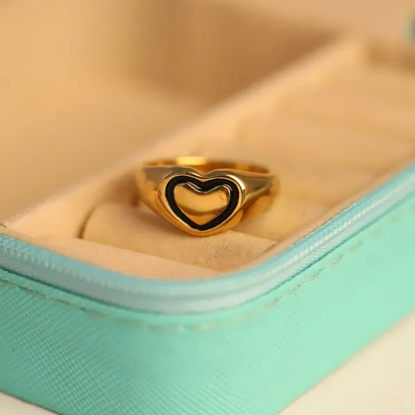 Gold_Tone_Heart_Design_Ring_for_Women