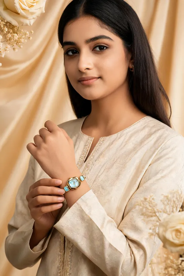 Gold_Tone_Square_Dial_Bracelet_Watch_for_Women