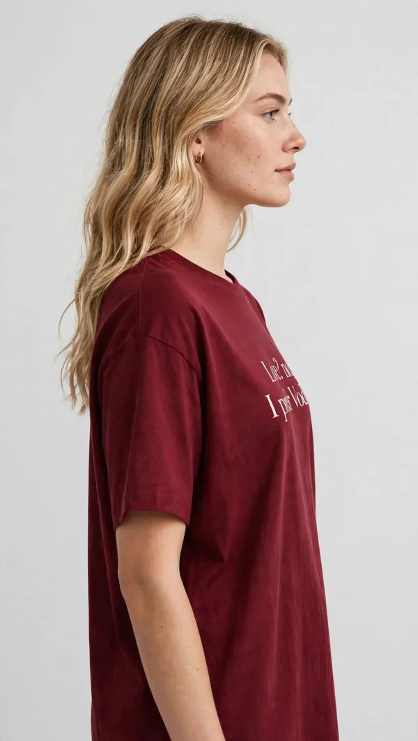 Pineberry_Love_or_vodka_Oversized_Tee