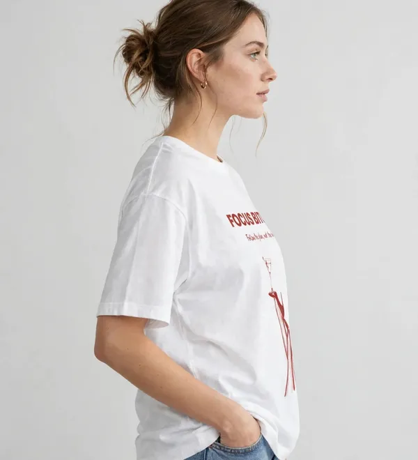 Pineberry_Focus_Bitch_Oversized_Tee