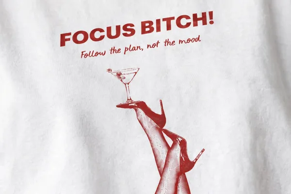 Pineberry_Focus_Bitch_Oversized_Tee