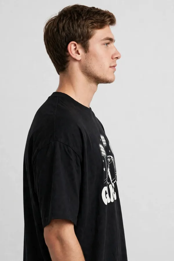 Pineberry_Game_Day_Oversized_Tee