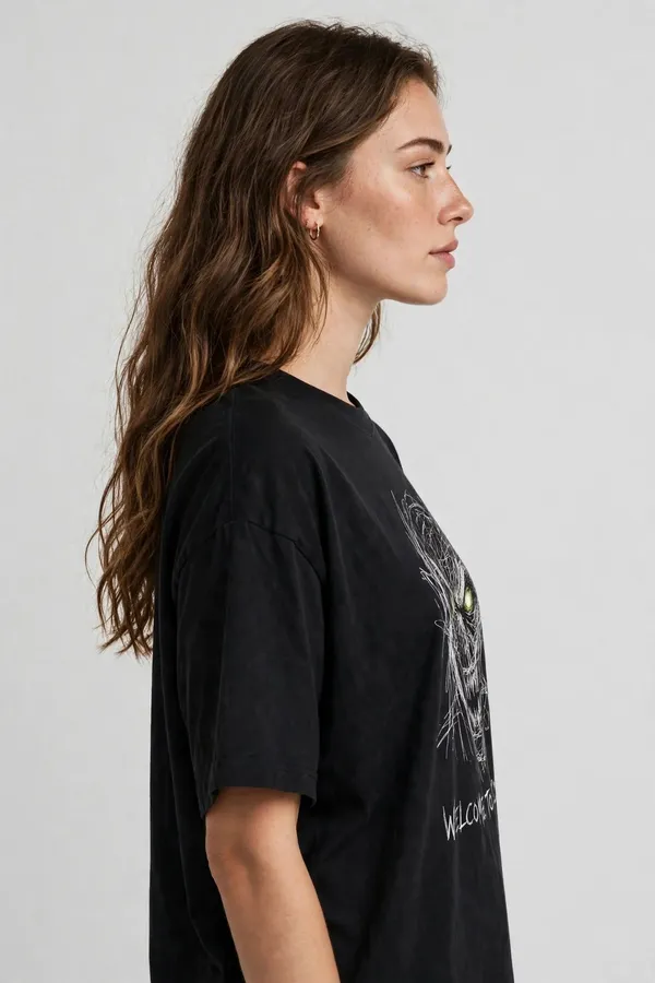 Pineberry_Mind_monster_Oversized_Tee