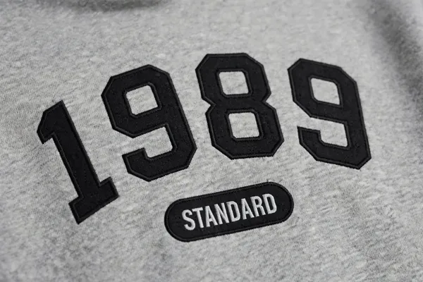 Pineberry_1989_Hoodie